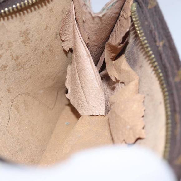 LOUIS VUITTON Monogram Bucket PM Pouch Accessory Pouch LV Auth 79926 - Picture 11 of 16